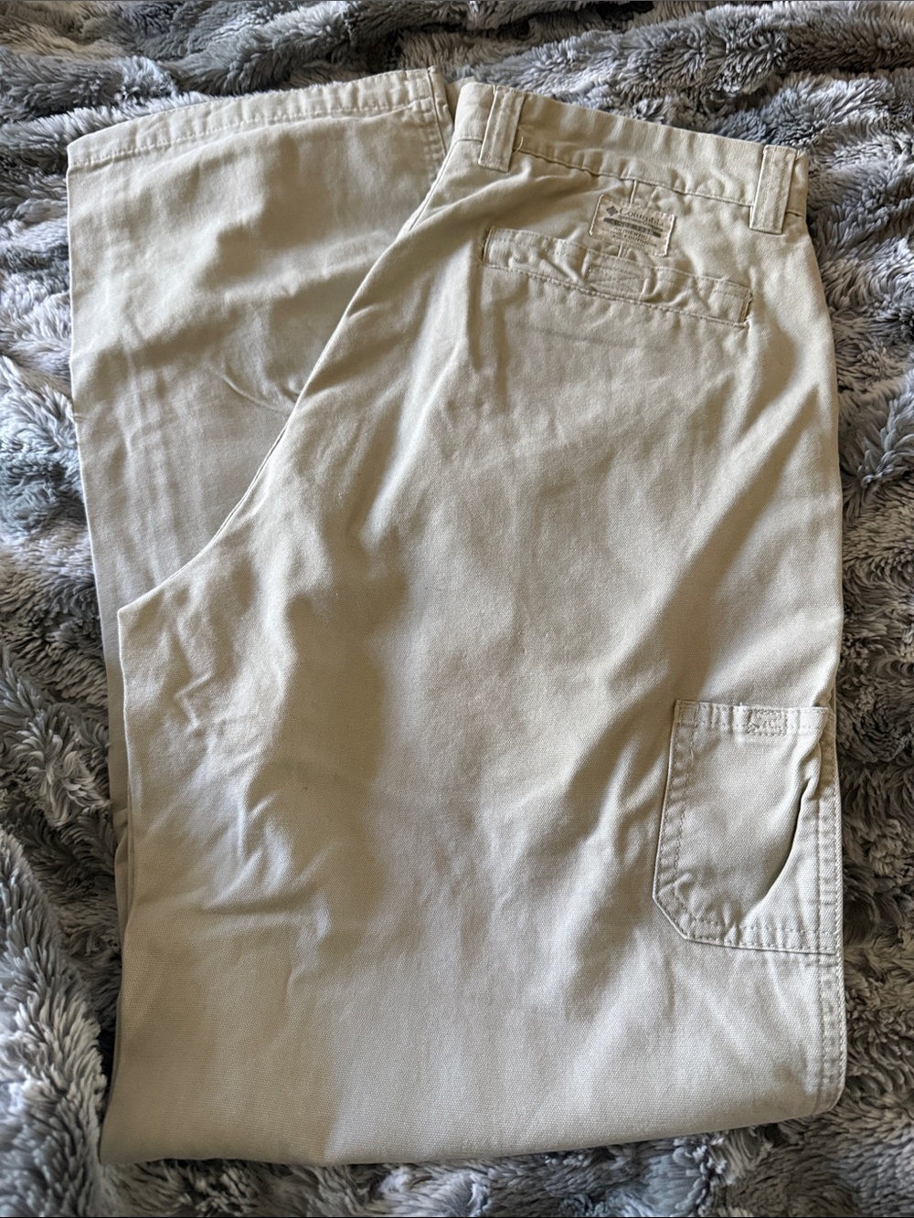 Women's Cargo Pants in Light Khaki - Classic Utility Style